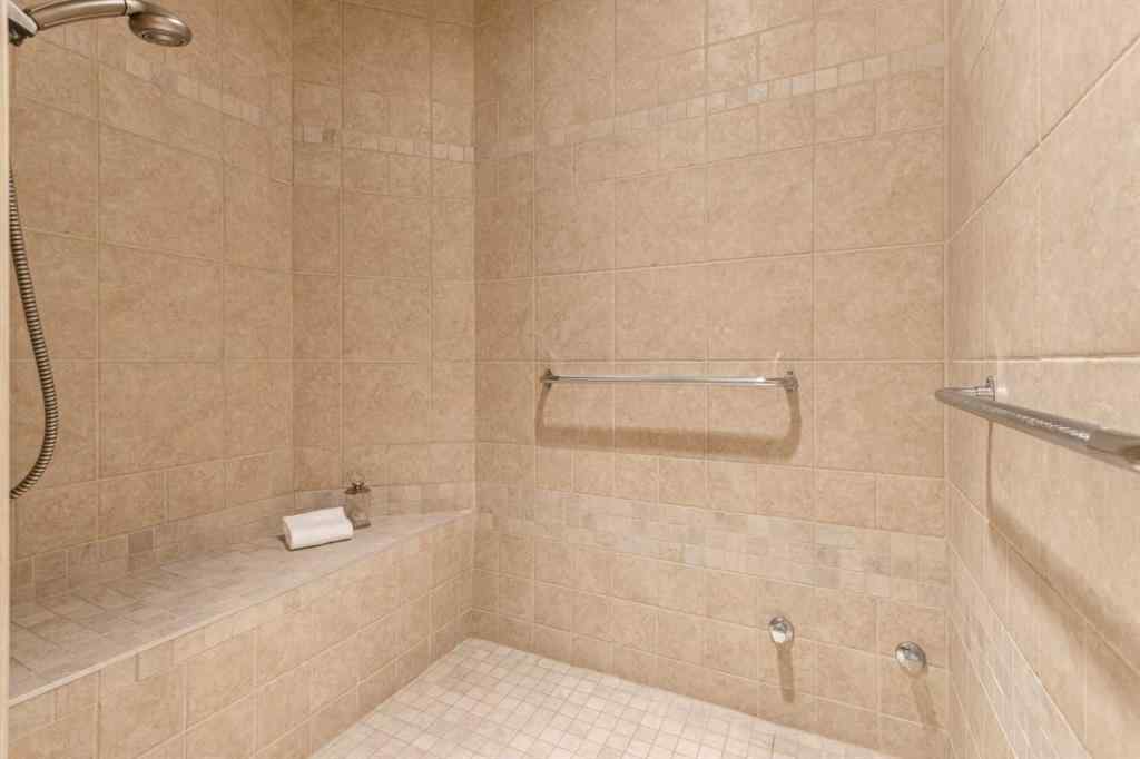 MLS® A2252211 - Unit #1101 110 7 Street SW in Eau Claire Calgary, Residential