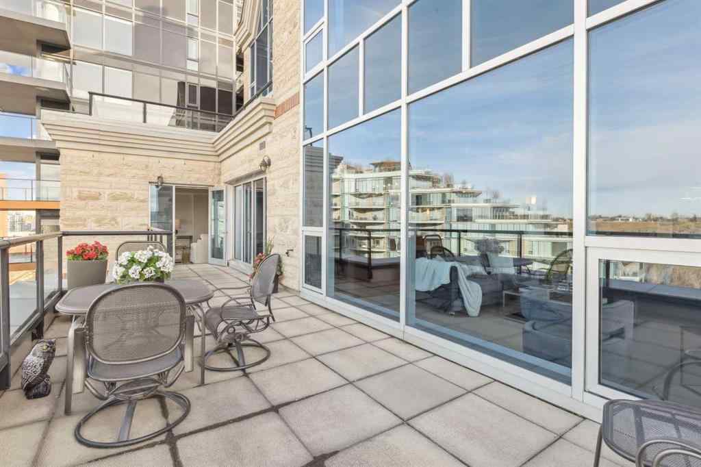 MLS® A2252211 - Unit #1101 110 7 Street SW in Eau Claire Calgary, Residential