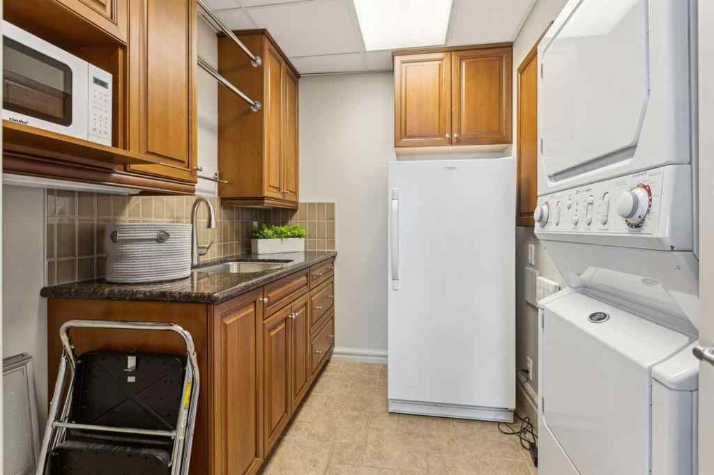 MLS® A2252211 - Unit #1101 110 7 Street SW in Eau Claire Calgary, Residential