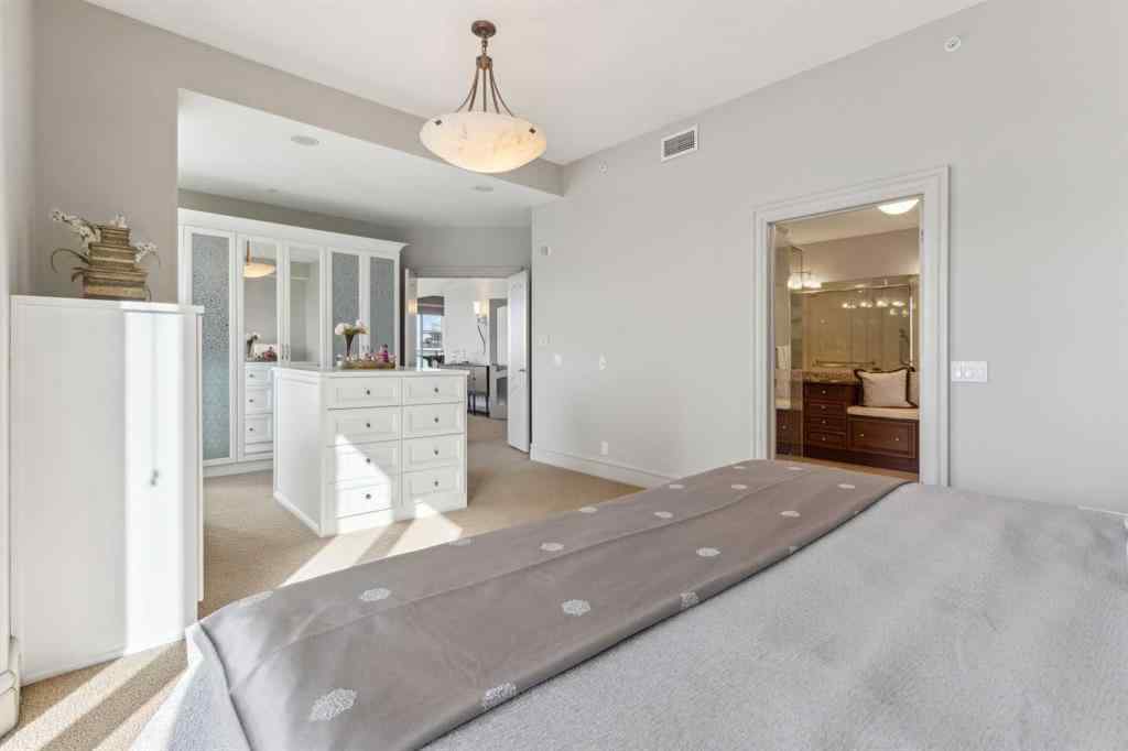 MLS® A2252211 - Unit #1101 110 7 Street SW in Eau Claire Calgary, Residential