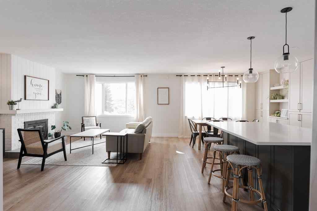MLS® A2252213 - 213 Ermine Crescent  in Thickwood Fort McMurray, Residential