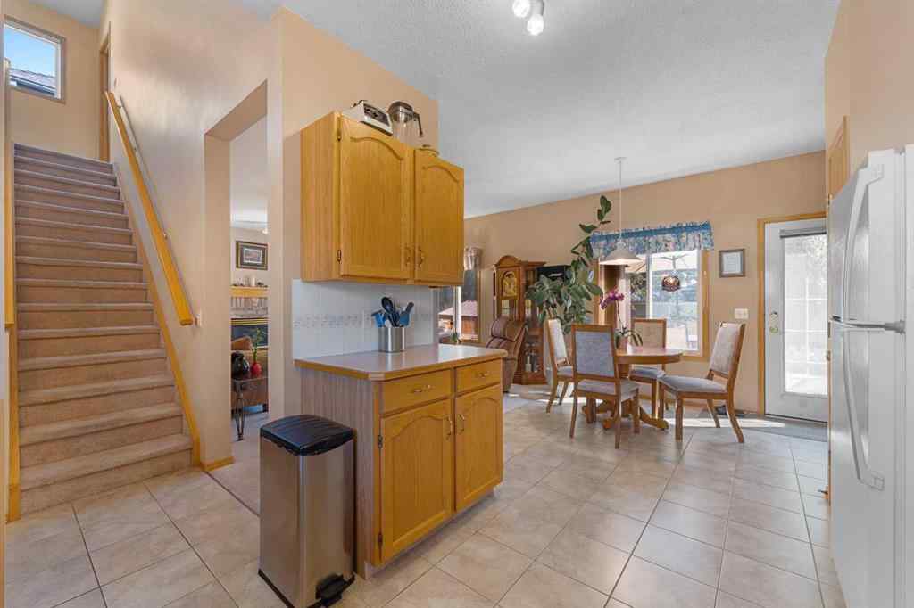 MLS® A2252217 - 228 Douglas Ridge Close SE in Douglasdale/Glen Calgary, Residential
