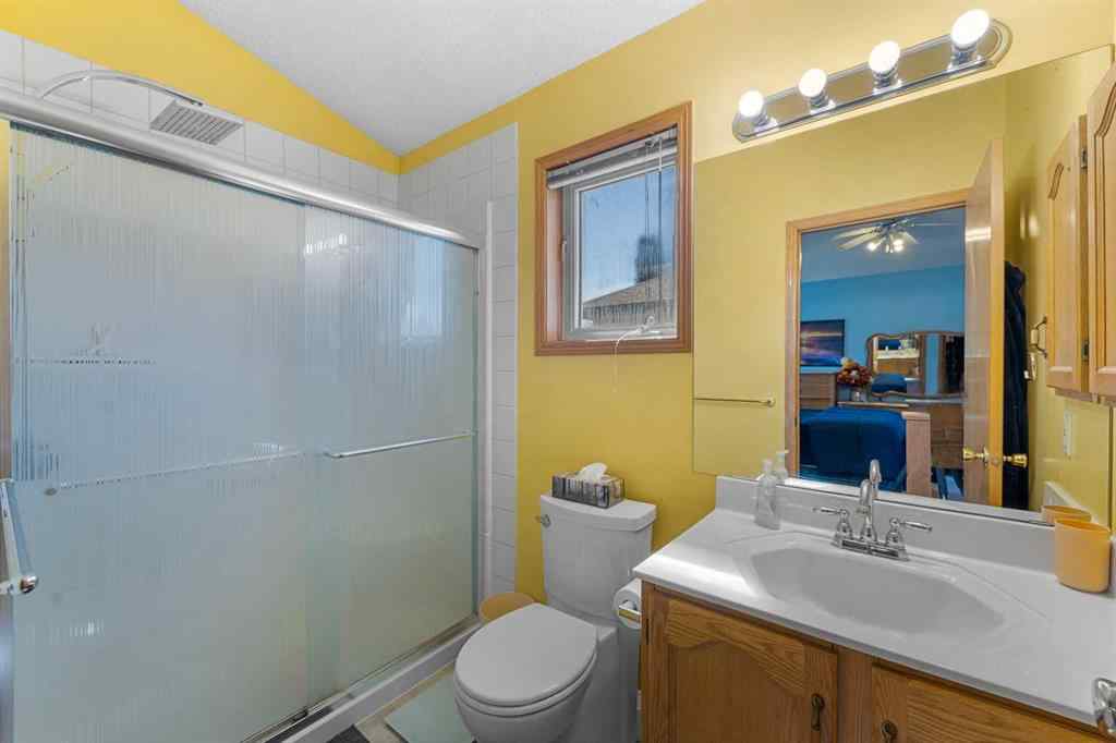MLS® A2252217 - 228 Douglas Ridge Close SE in Douglasdale/Glen Calgary, Residential