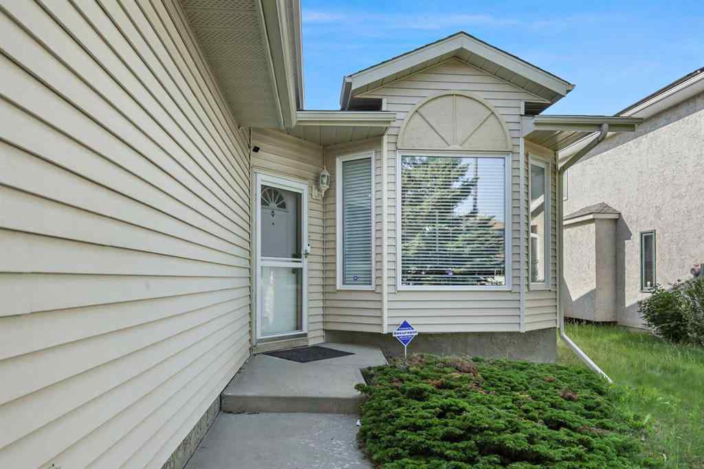 MLS® A2252237 - 49 Hawktree Circle NW in Hawkwood Calgary, Residential