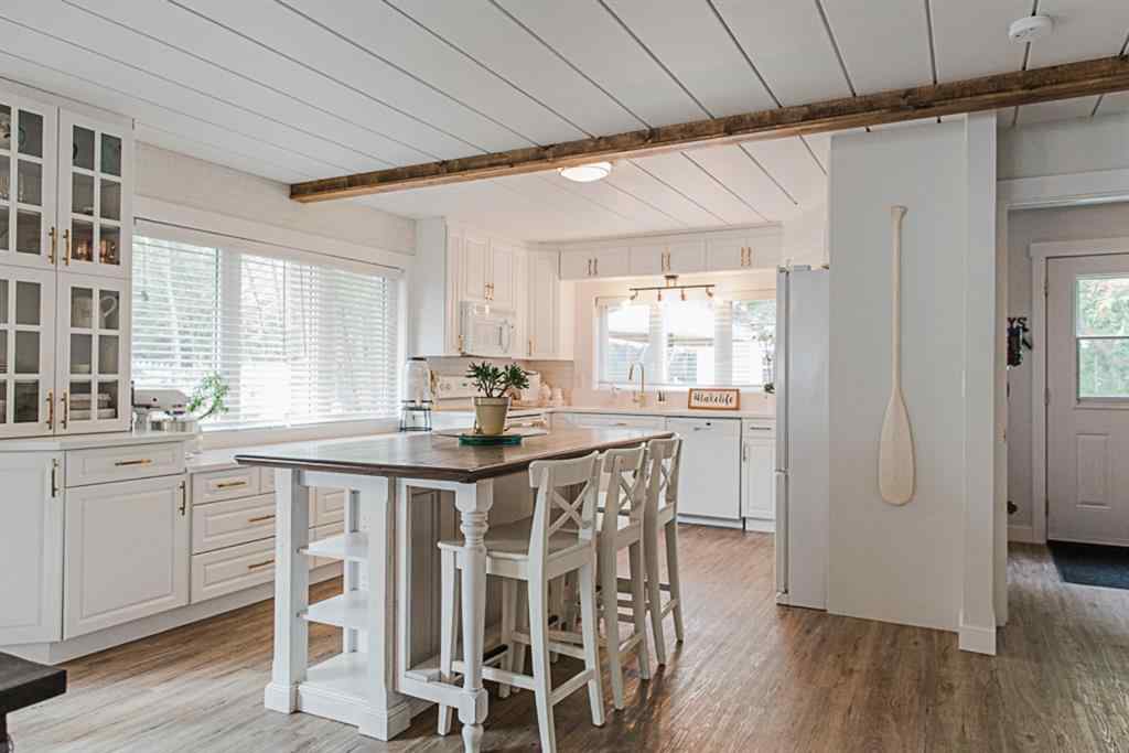 MLS® A2252238 - 132-70544 Range Road 243   in NONE Rural Greenview No. 16, M.D. of, Residential