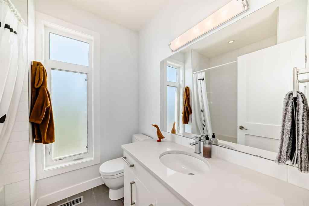 MLS® A2252239 - 2010 25 Avenue SW in Richmond Calgary, Residential