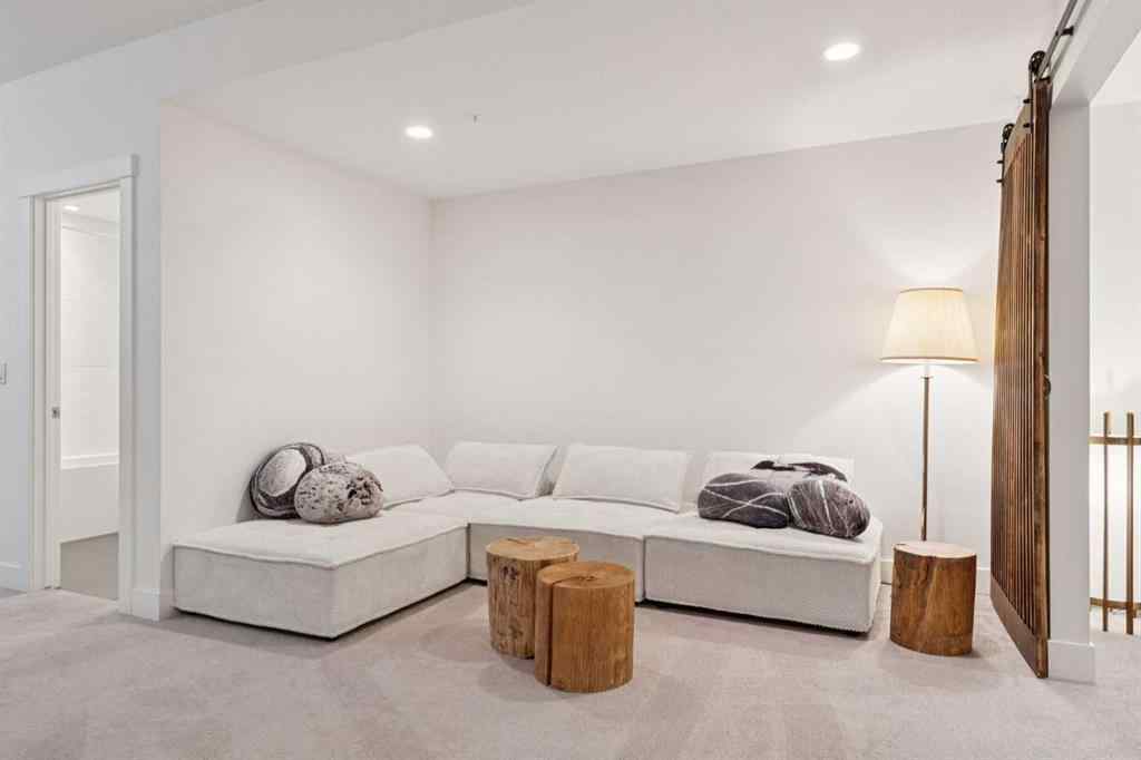 MLS® A2252239 - 2010 25 Avenue SW in Richmond Calgary, Residential