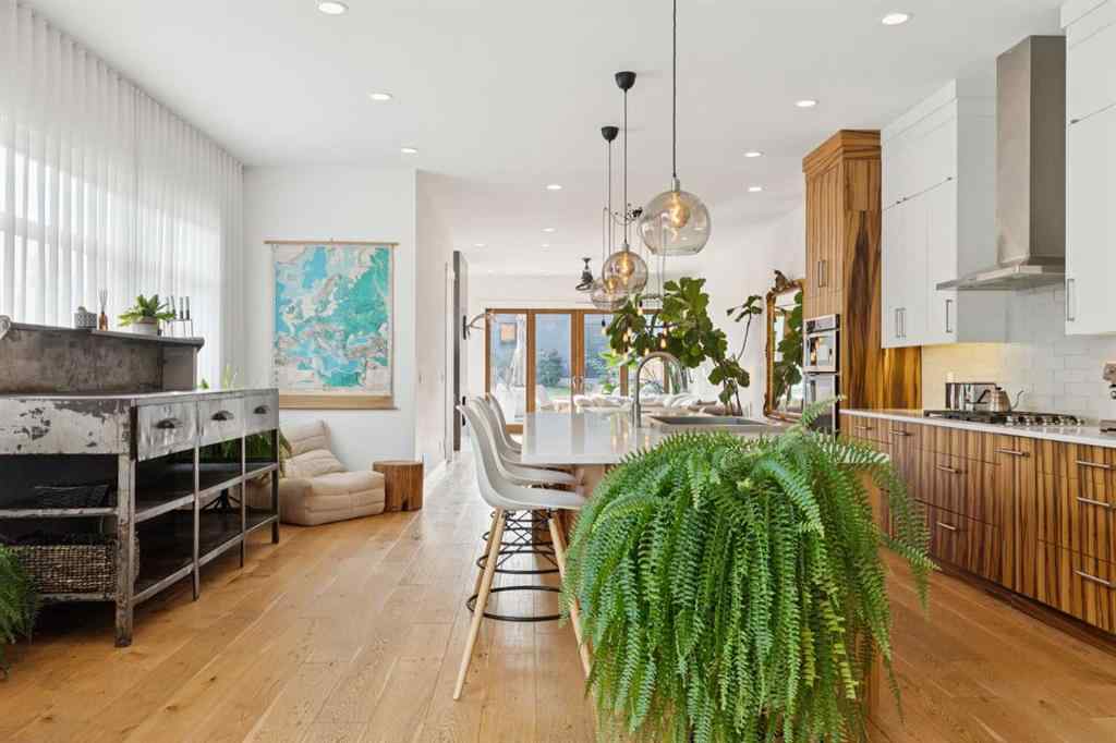 MLS® A2252239 - 2010 25 Avenue SW in Richmond Calgary, Residential