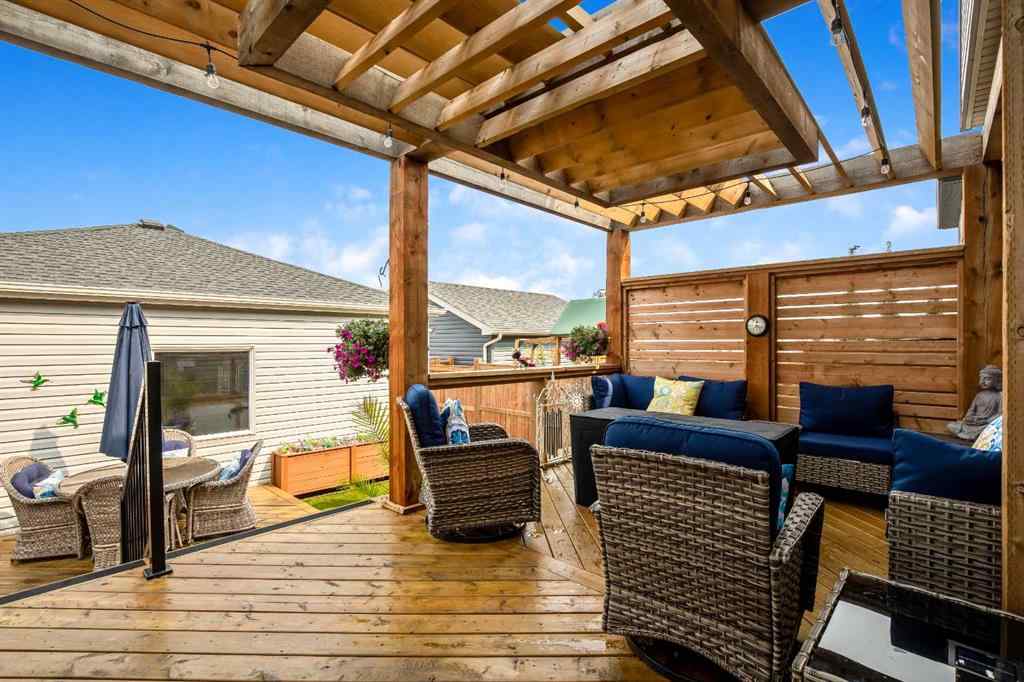 MLS® A2252246 - 91 Hillcrest Close SW in Hillcrest Airdrie, Residential