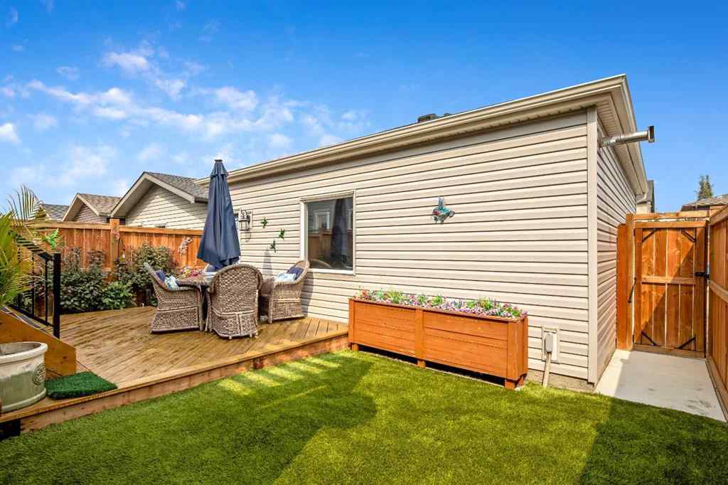 MLS® A2252246 - 91 Hillcrest Close SW in Hillcrest Airdrie, Residential