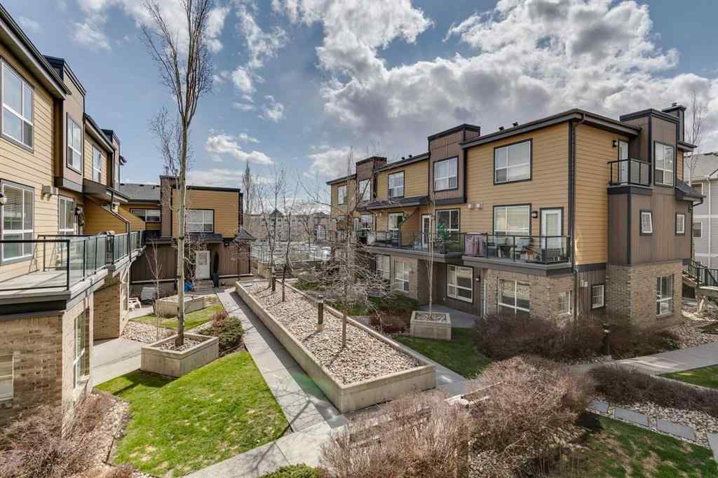 MLS® A2252247 - Unit #210 2420 34 Avenue SW in South Calgary Calgary, Residential