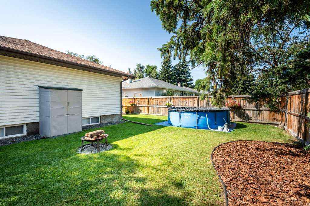 MLS® A2252248 - 2603 38 Street SW in Glendale Calgary, Residential