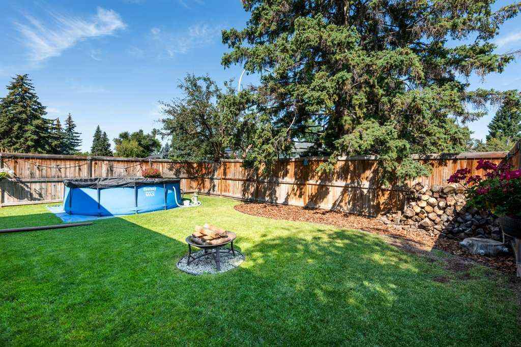 MLS® A2252248 - 2603 38 Street SW in Glendale Calgary, Residential