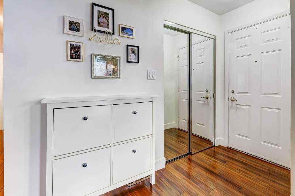 MLS® A2252248 - 2603 38 Street SW in Glendale Calgary, Residential