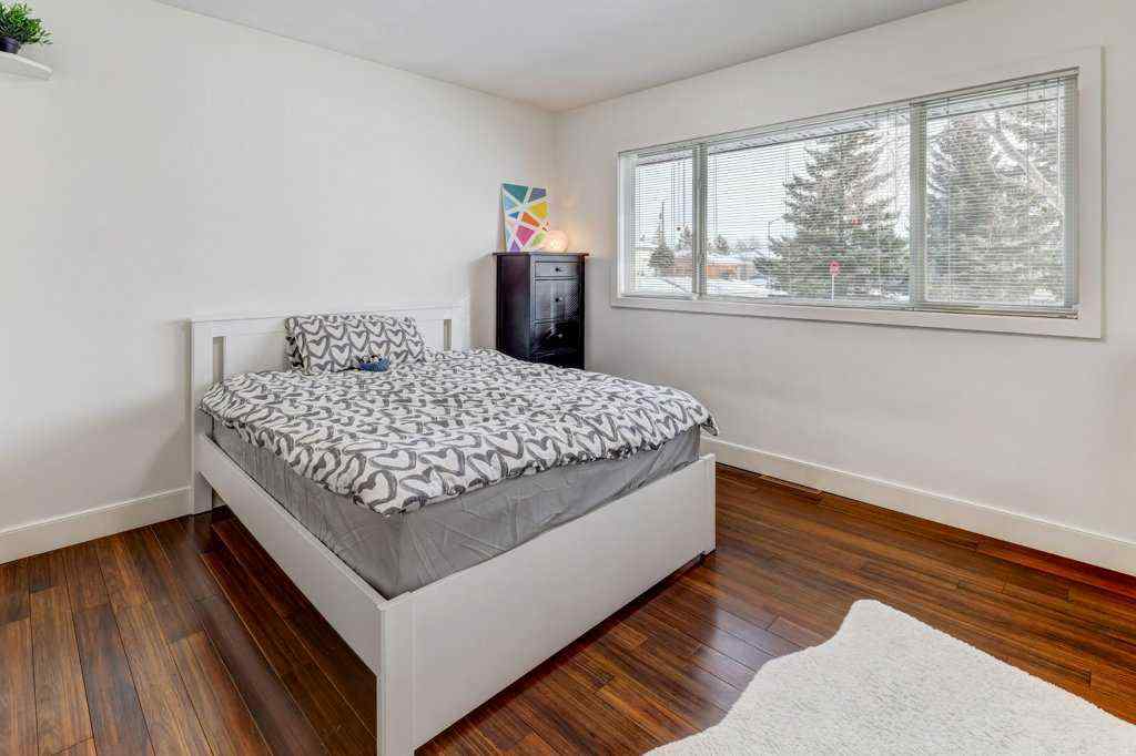 MLS® A2252248 - 2603 38 Street SW in Glendale Calgary, Residential