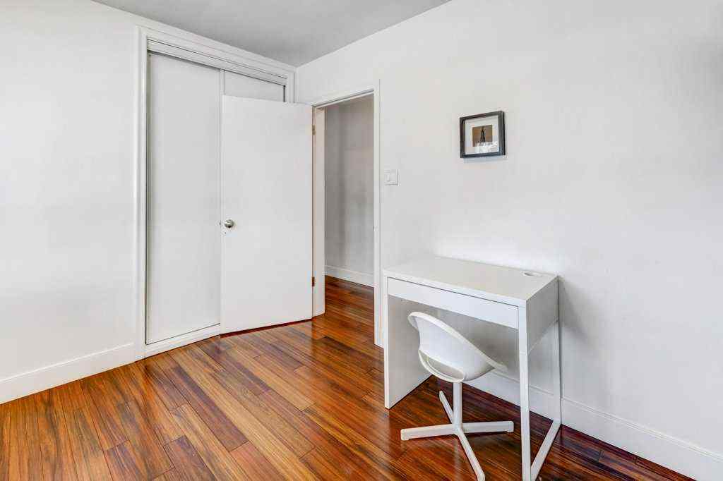 MLS® A2252248 - 2603 38 Street SW in Glendale Calgary, Residential