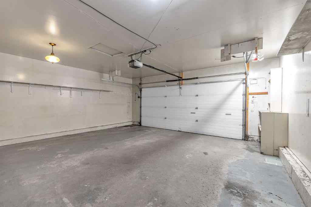 MLS® A2252251 - 10732 Maplebend Drive SE in Maple Ridge Calgary, Residential