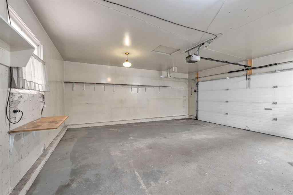 MLS® A2252251 - 10732 Maplebend Drive SE in Maple Ridge Calgary, Residential