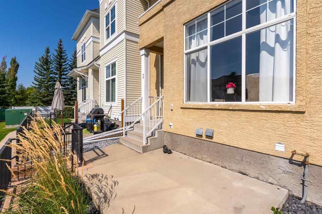 MLS® A2252253 - 75 Mckenzie Towne Gate SE in McKenzie Towne Calgary, Residential