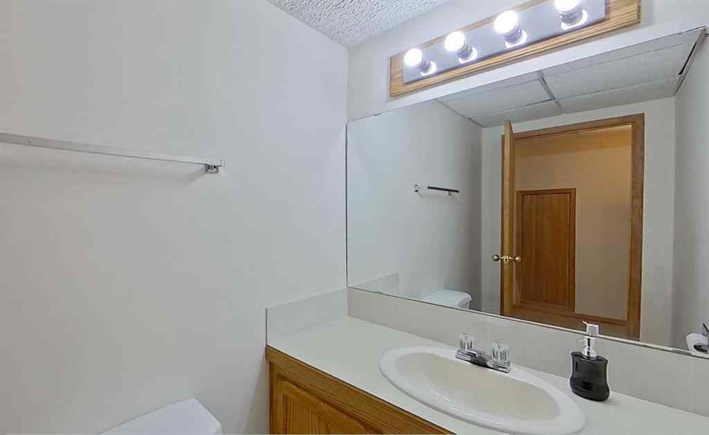 MLS® A2252254 - 11554 Douglas Woods Rise SE in Douglasdale/Glen Calgary, Residential