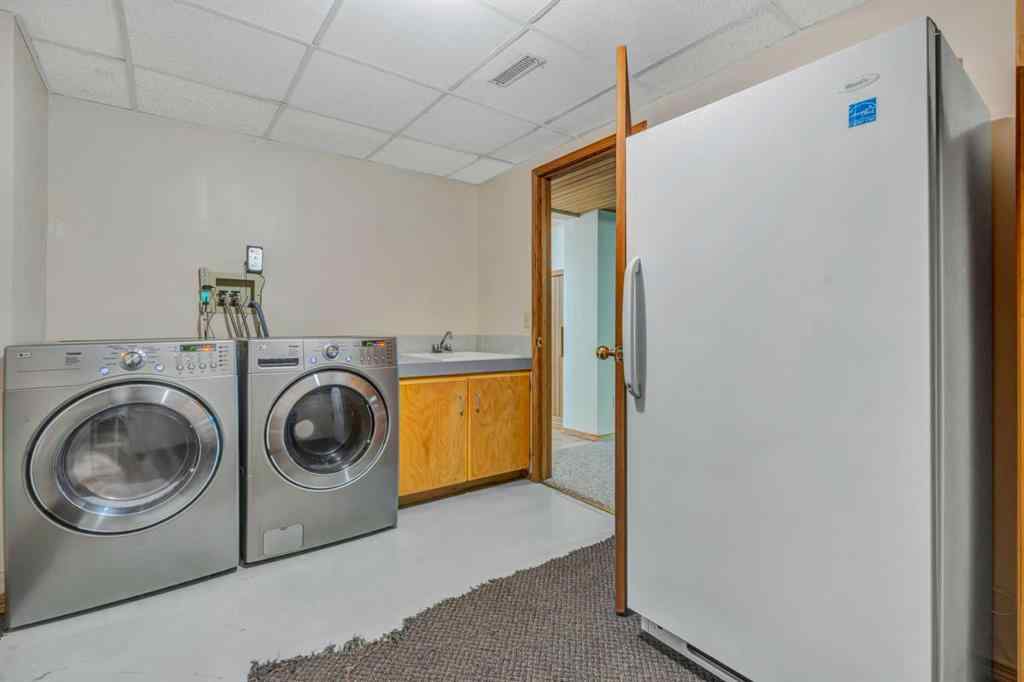 MLS® A2252254 - 11554 Douglas Woods Rise SE in Douglasdale/Glen Calgary, Residential