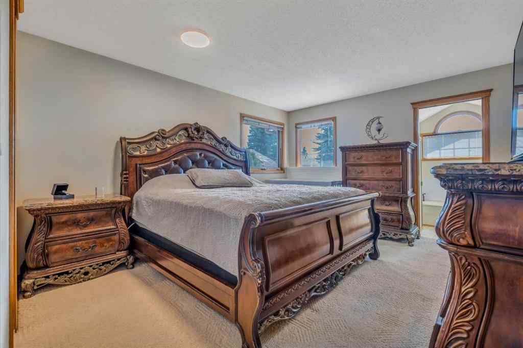 MLS® A2252254 - 11554 Douglas Woods Rise SE in Douglasdale/Glen Calgary, Residential