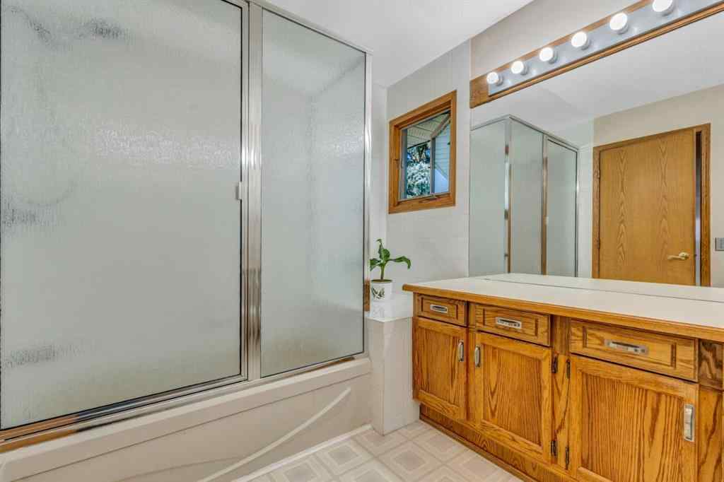 MLS® A2252254 - 11554 Douglas Woods Rise SE in Douglasdale/Glen Calgary, Residential