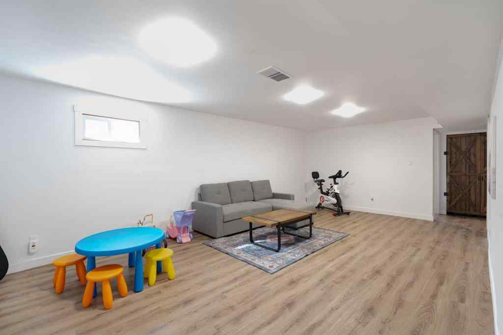 MLS® A2252256 - 340044 Range Road 215   in NONE Rural Starland County, Residential