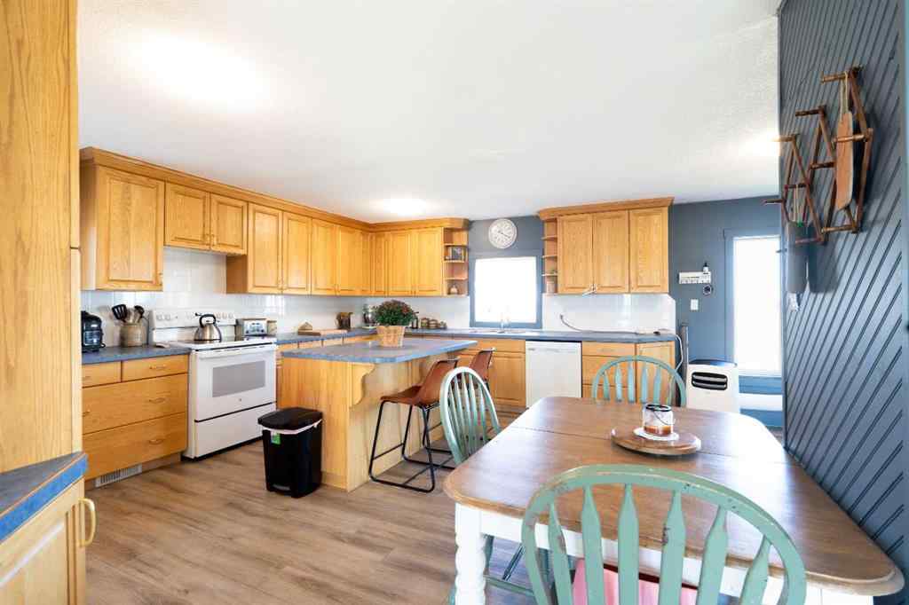 MLS® A2252256 - 340044 Range Road 215   in NONE Rural Starland County, Residential