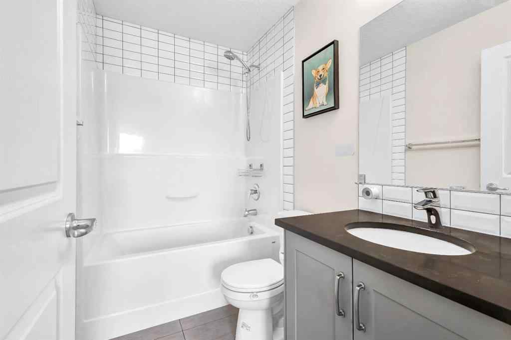 MLS® A2252265 - Unit #208 11 Evanscrest Mews NW in Evanston Calgary, Residential