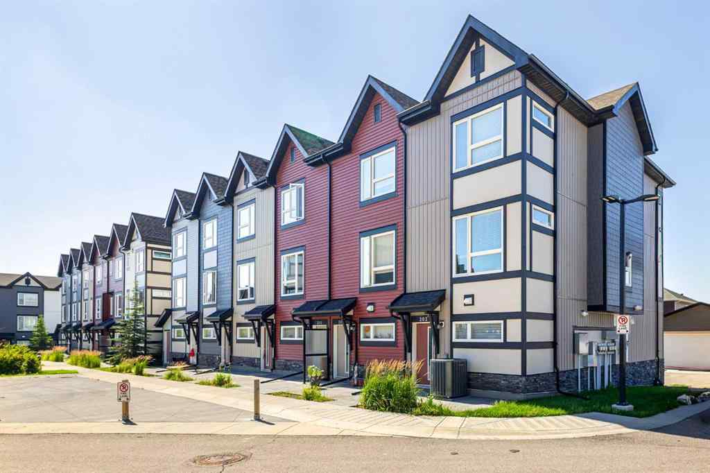 MLS® A2252265 - Unit #208 11 Evanscrest Mews NW in Evanston Calgary, Residential
