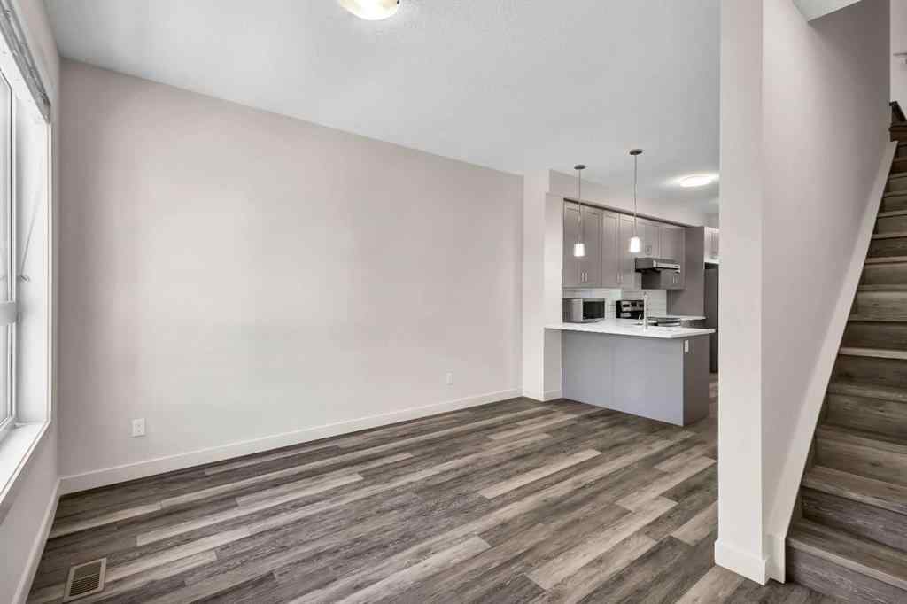 MLS® A2252265 - Unit #208 11 Evanscrest Mews NW in Evanston Calgary, Residential