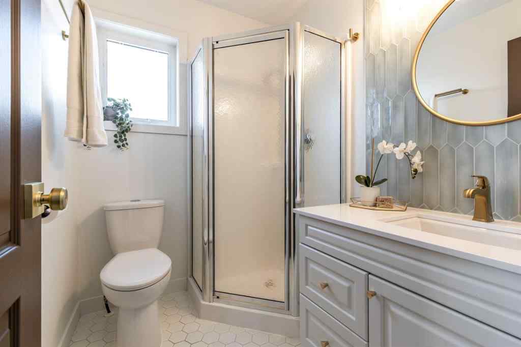 MLS® A2252271 - 129 Sunrise Road SW in SW Southridge Medicine Hat, Residential