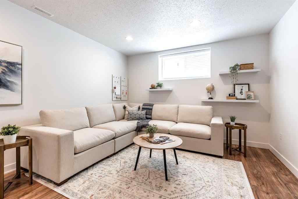MLS® A2252271 - 129 Sunrise Road SW in SW Southridge Medicine Hat, Residential