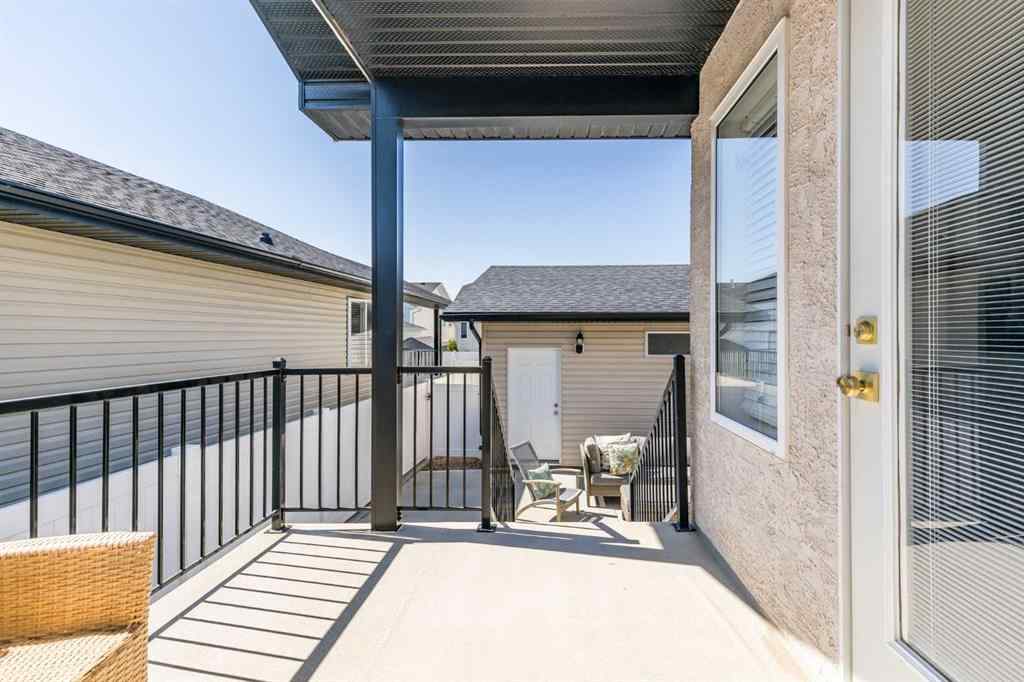 MLS® A2252271 - 129 Sunrise Road SW in SW Southridge Medicine Hat, Residential