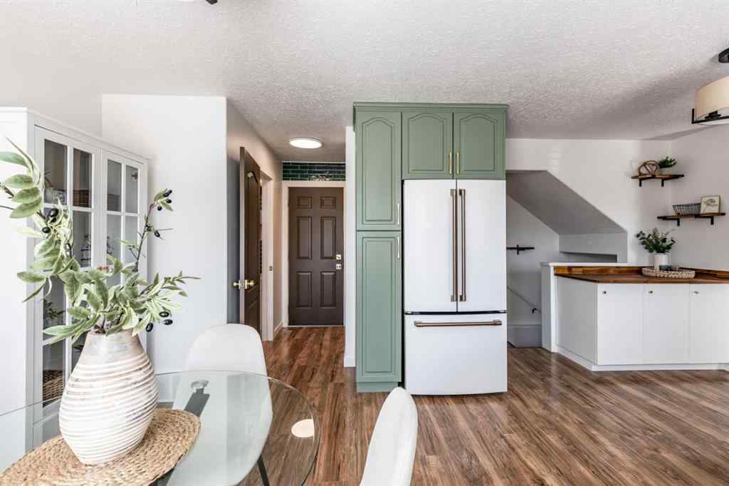 MLS® A2252271 - 129 Sunrise Road SW in SW Southridge Medicine Hat, Residential