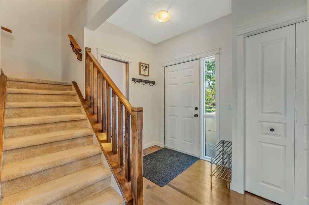 MLS® A2252276 - 4715 Elgin Avenue SE in McKenzie Towne Calgary, Residential