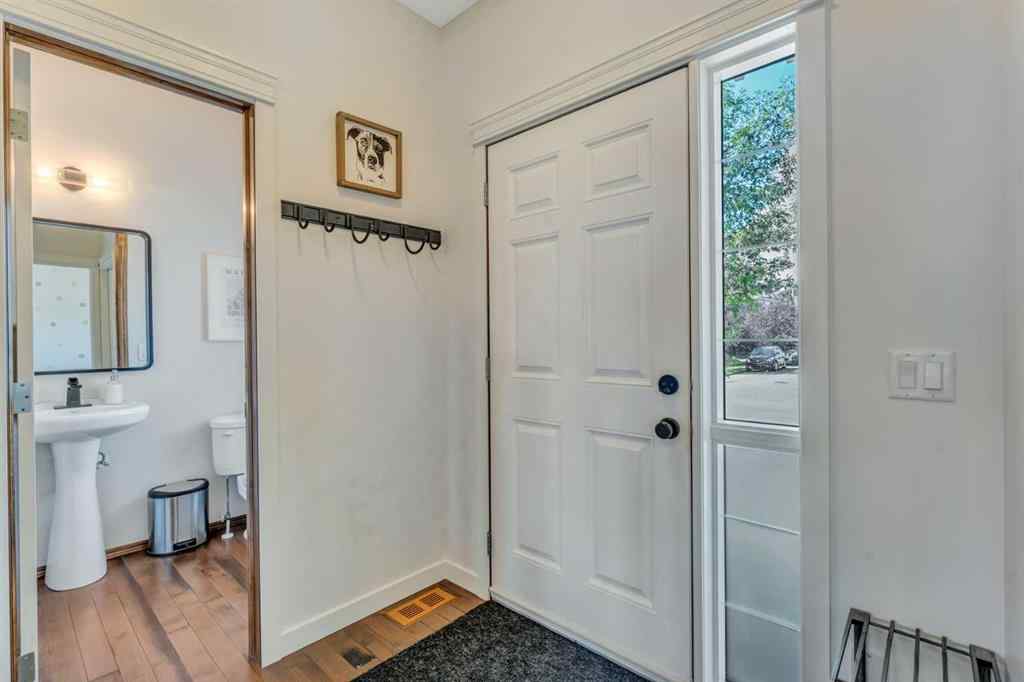 MLS® A2252276 - 4715 Elgin Avenue SE in McKenzie Towne Calgary, Residential