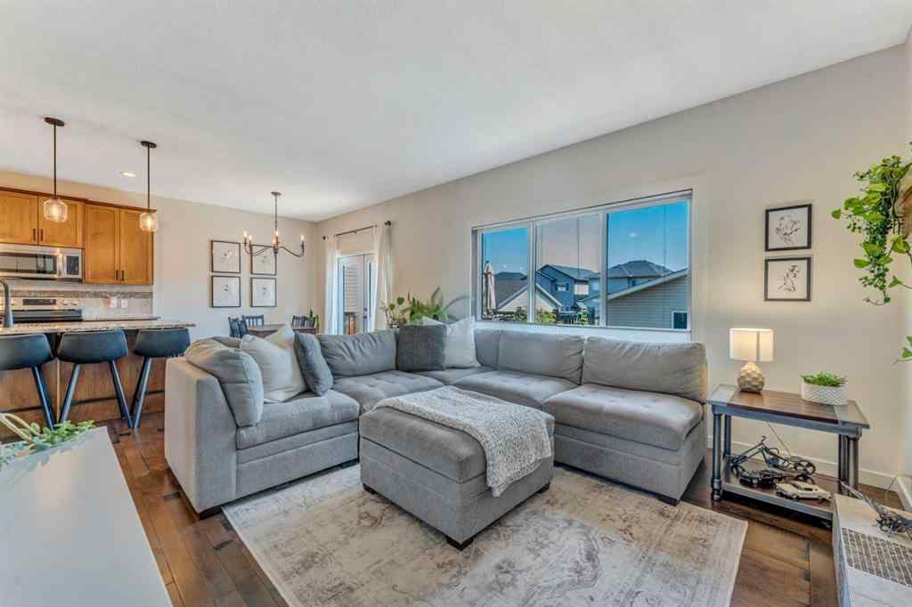 MLS® A2252276 - 4715 Elgin Avenue SE in McKenzie Towne Calgary, Residential