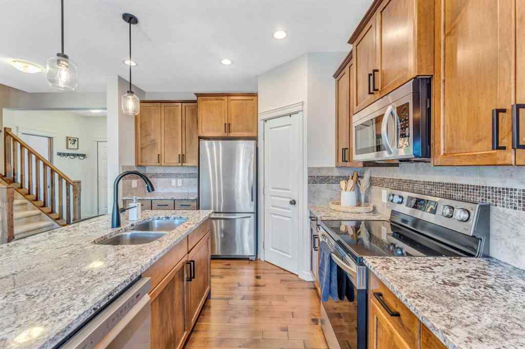 MLS® A2252276 - 4715 Elgin Avenue SE in McKenzie Towne Calgary, Residential