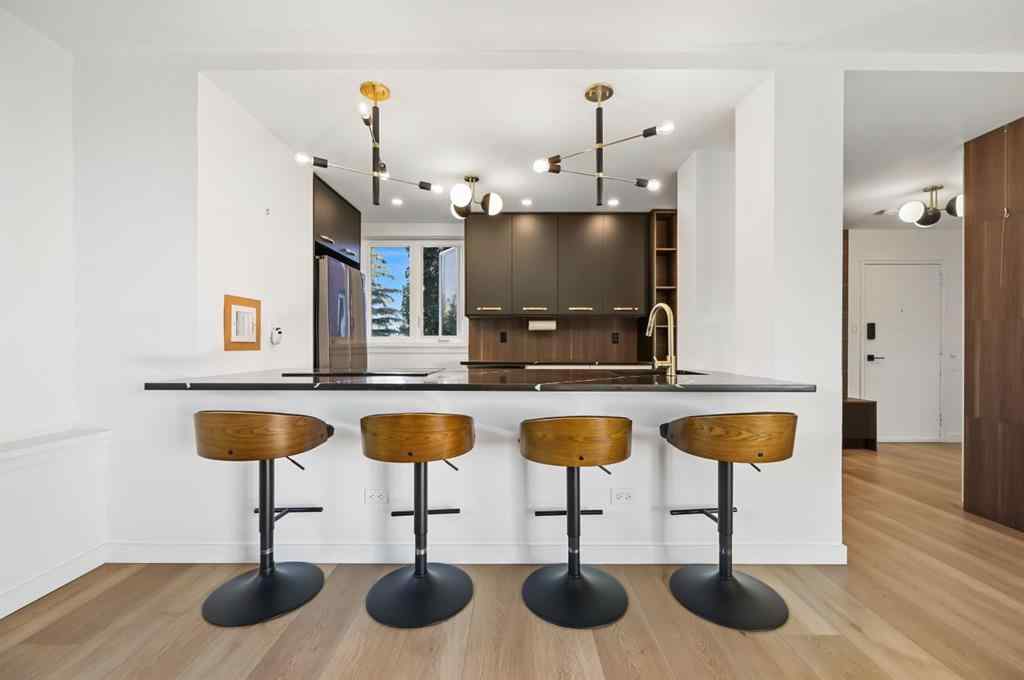 MLS® A2252279 - Unit #401 3204 Rideau Place SW in Rideau Park Calgary, Residential