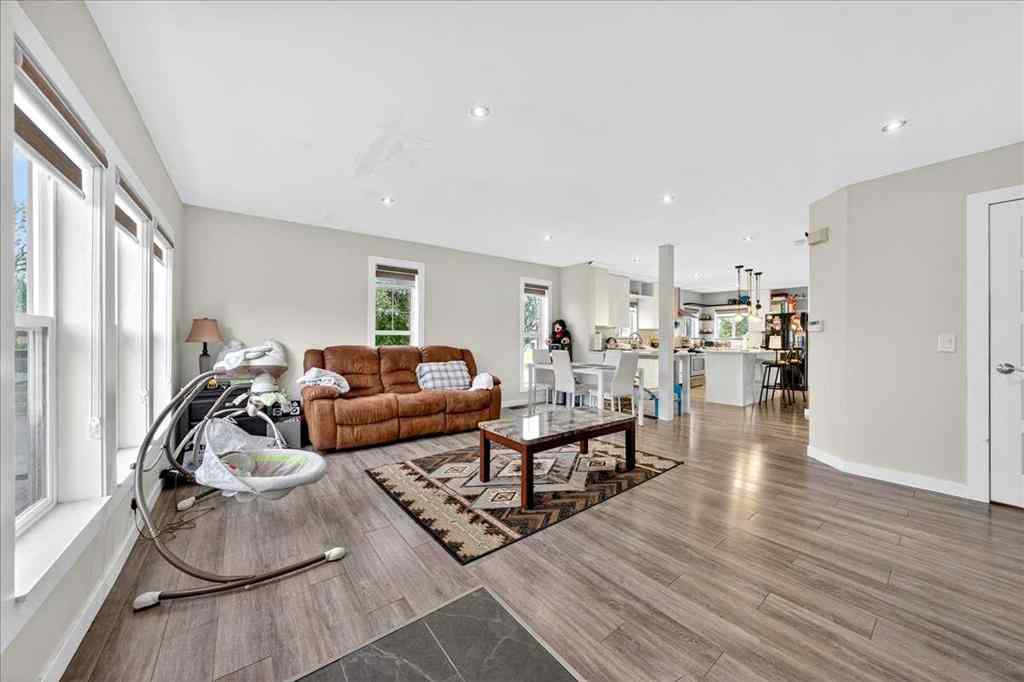 MLS® A2252281 - 2103 Country Hills Circle NW in Country Hills Calgary, Residential