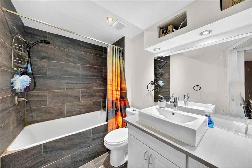 MLS® A2252281 - 2103 Country Hills Circle NW in Country Hills Calgary, Residential