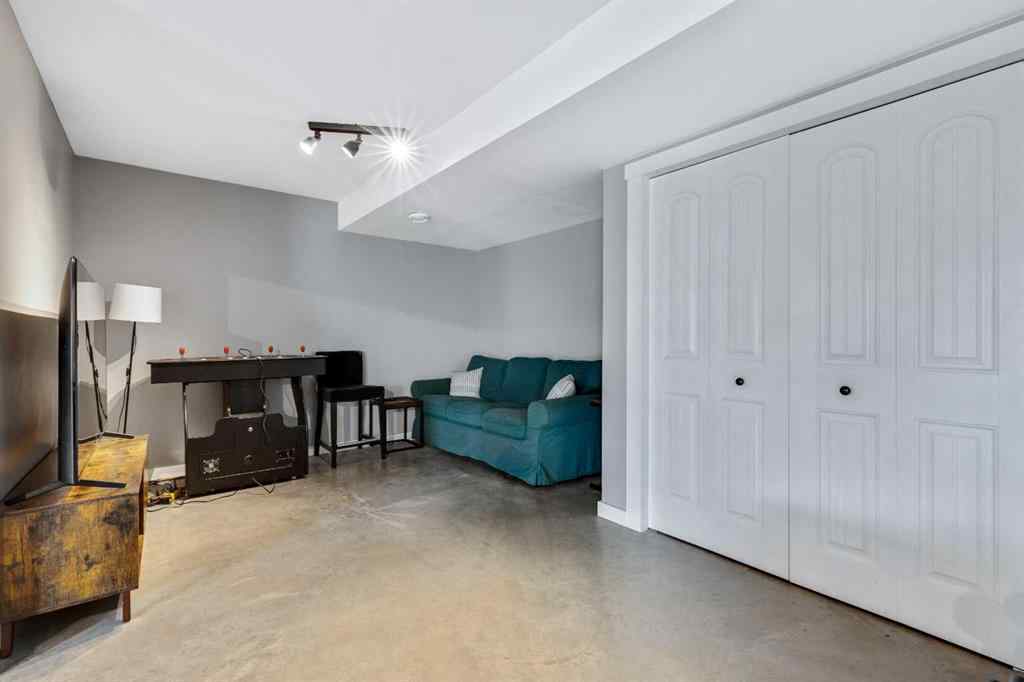 MLS® A2252286 - 13 Houlden Place  in NONE Cayley, Residential