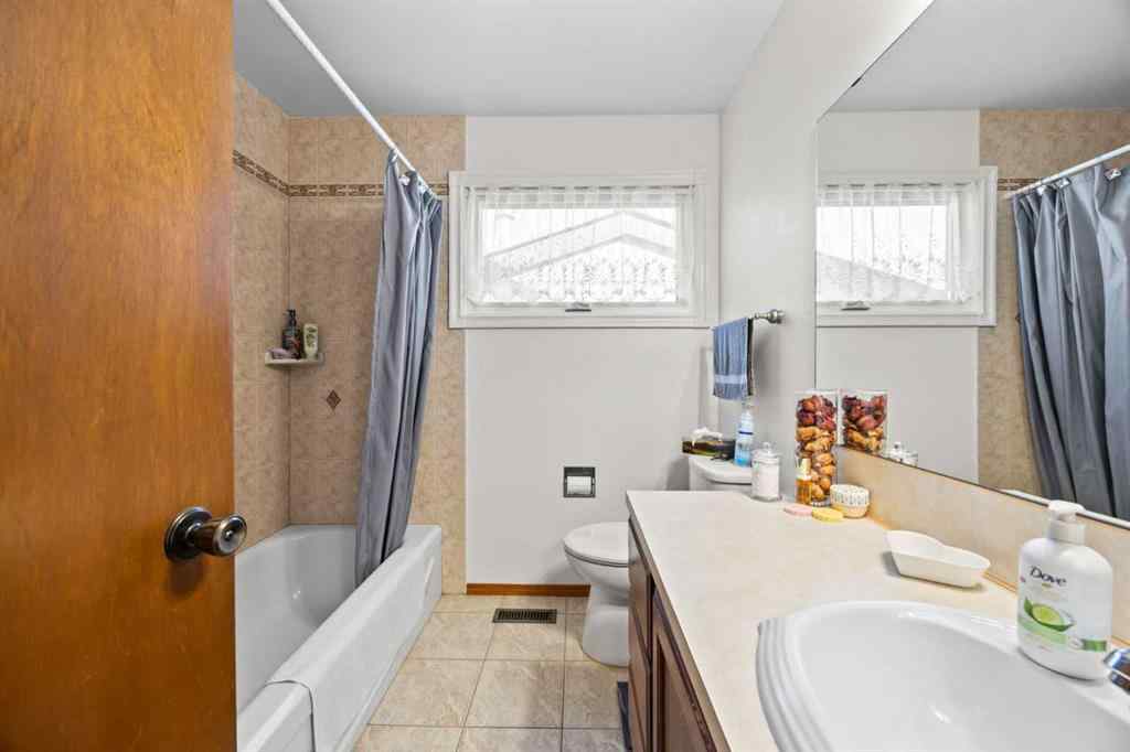 MLS® A2252290 - 108 Templegreen Road NE in Temple Calgary, Residential