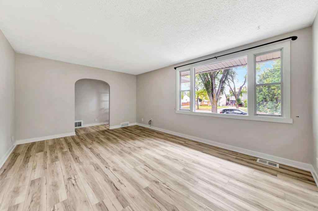 MLS® A2252291 - 5610 50 Street  in West Lloydminster Lloydminster, Residential
