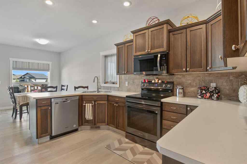MLS® A2252295 - 73 Churchill Place  in Cottonwood Estates Blackfalds, Residential