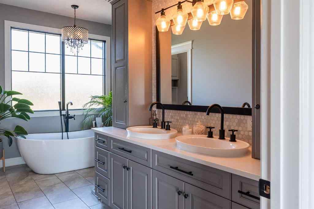 MLS® A2252301 - 105 Whitetail Place W in NONE Shaughnessy, Residential