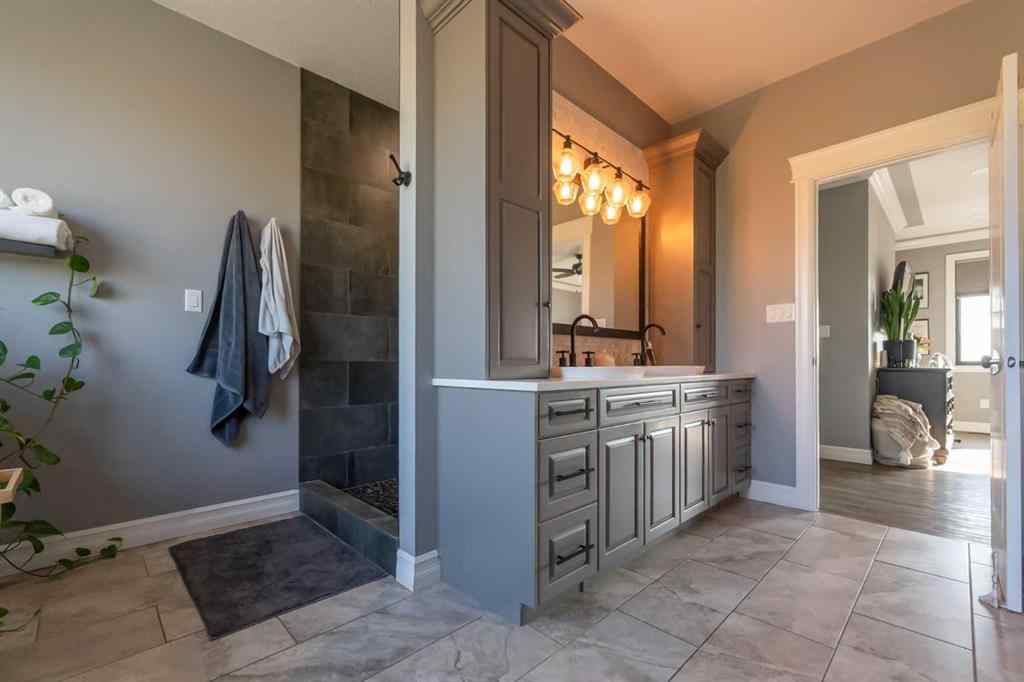 MLS® A2252301 - 105 Whitetail Place W in NONE Shaughnessy, Residential