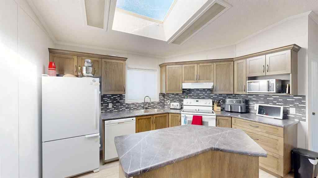 MLS® A2252306 - 9 Jackson Place  in NONE Whitecourt, Residential